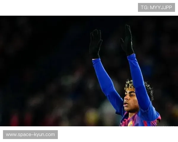 巴萨4-1逆转哥本哈根，主场火力保障小组赛排名